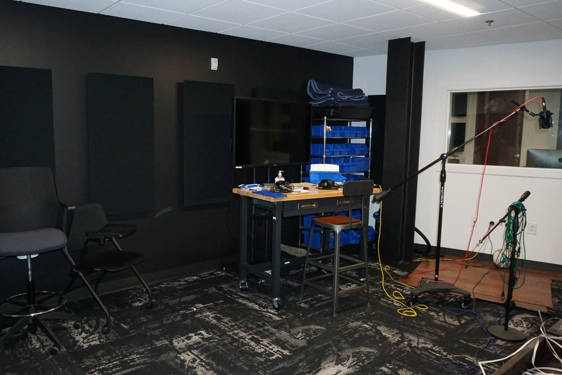 Lipscomb University Foley Room with WAVEPro Acoustic Treatment